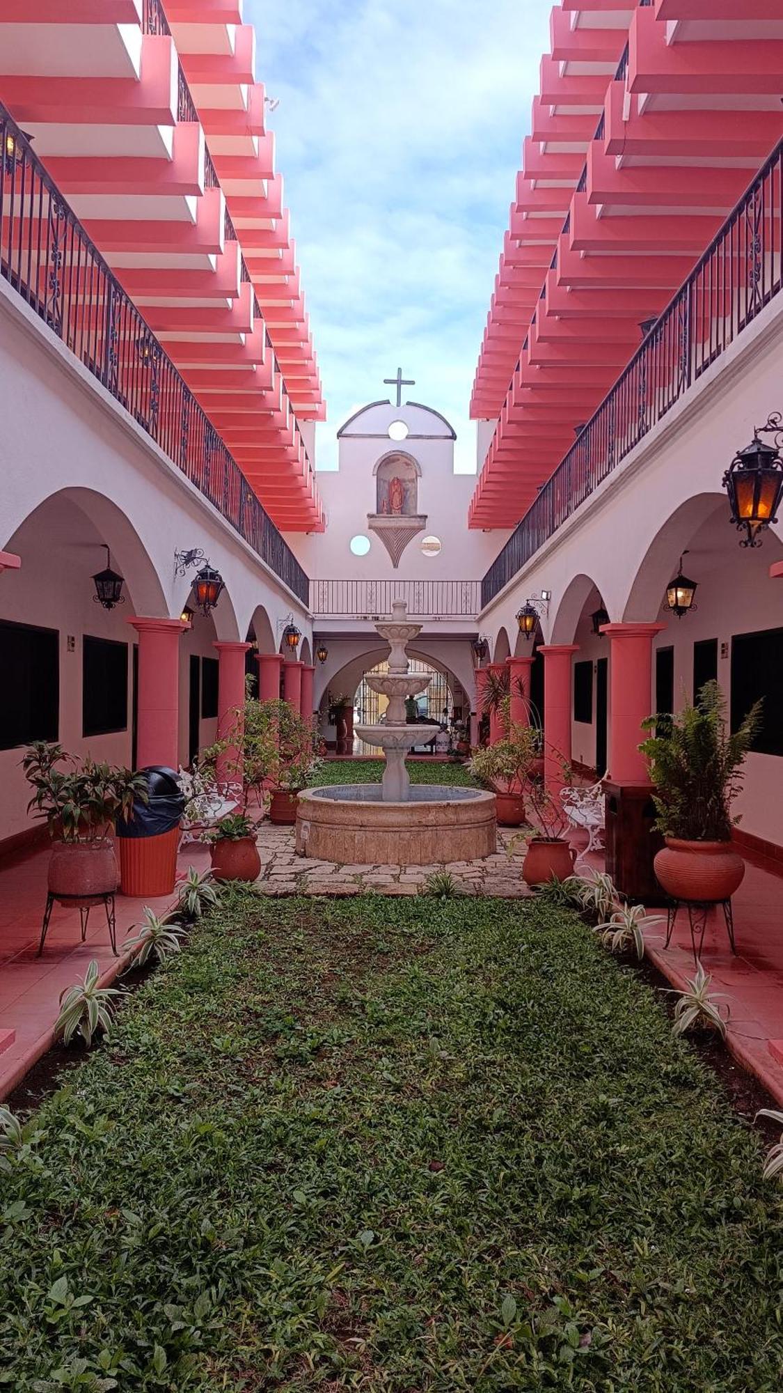 ואיאדוליד Hotel Zaci מראה חיצוני תמונה